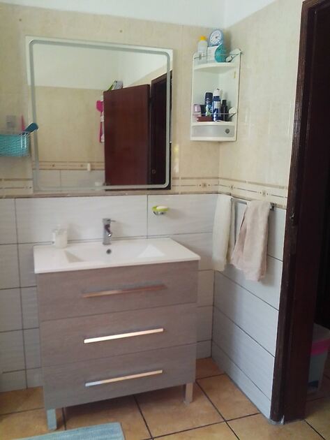 Moradia T3 com Piscina privativa, garagem em Zona . Casa e apartamentos para vender