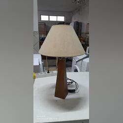 Candeeiro de mesa (3). Candeeiros