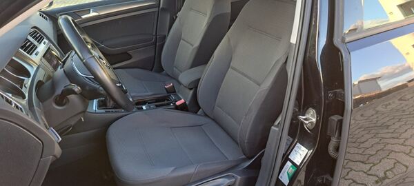 VW GOLF VII 1.6TDI  Motion BlueMotion. Carros