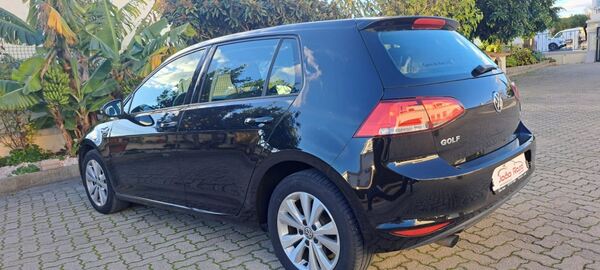 VW GOLF VII 1.6TDI  Motion BlueMotion. Carros