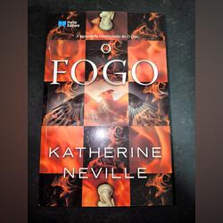 Livro o fogo Katherine Neville. Livros