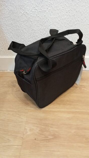 Lancheira. Outras Malas