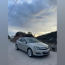 Opel Astra GTC 1.7 100cv. Carros