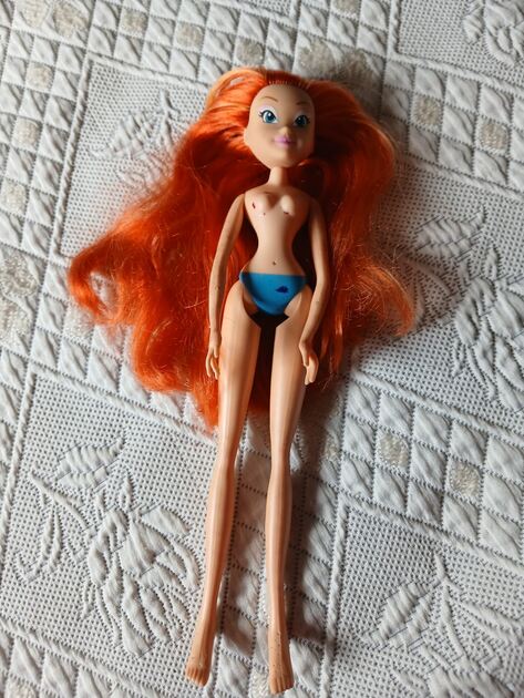Boneca Winx Bloom - Rainbow 2009. Bonecas