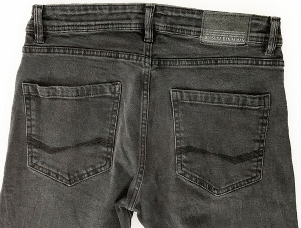 Calças de Adulto Preto Mesclado, Novas . Calças para Homem