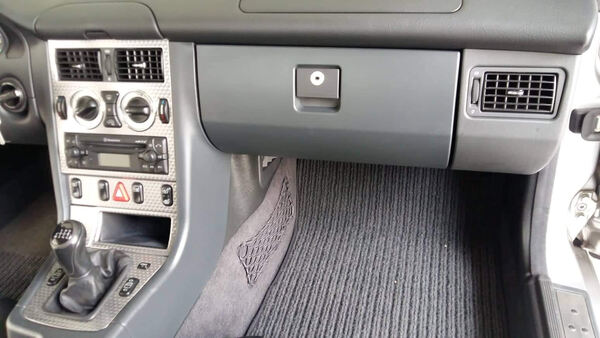 Mercedes SLK 230 (R170) Facelift. Carros