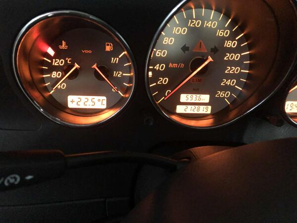 Mercedes SLK 230 (R170) Facelift. Carros