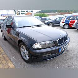 BMW 318i (Gás). Carros. Coimbra. 1998   212.000 km Manual Gasolina 115 cv 4 portas Preto ABS Ar condicionado Vidros eléctricos