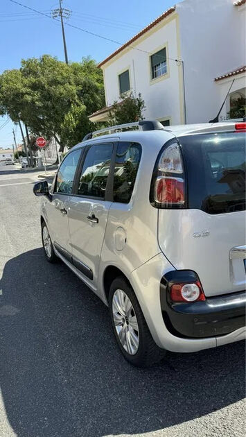 Citroën C3 Picasso SHBHY6 - 1.6 diesel / 2017. Carros