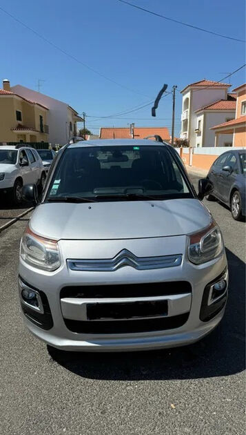 Citroën C3 Picasso SHBHY6 - 1.6 diesel / 2017. Carros