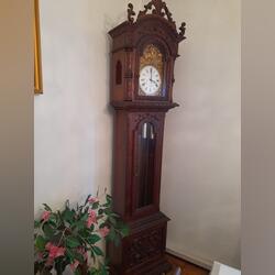 relógio de sala antigo. Relógios. Guimarães