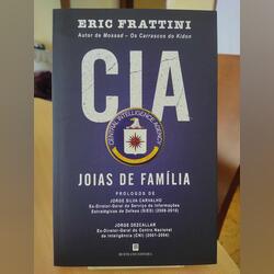 Livro “CIA - Joias de Família”. Livros. Cinfães. Português     Muito bom Capa mole