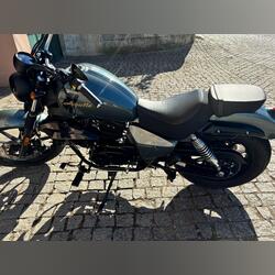 mota. Motos. Castelo Branco. 2018  Hyosung 5.314 km Chopper  Verde 19 cc Novo / Como novo