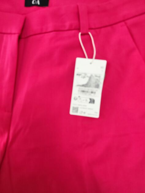Calças clássicas de Senhora tamanho 42 Cor Fushia . Calças mulher e Macacão