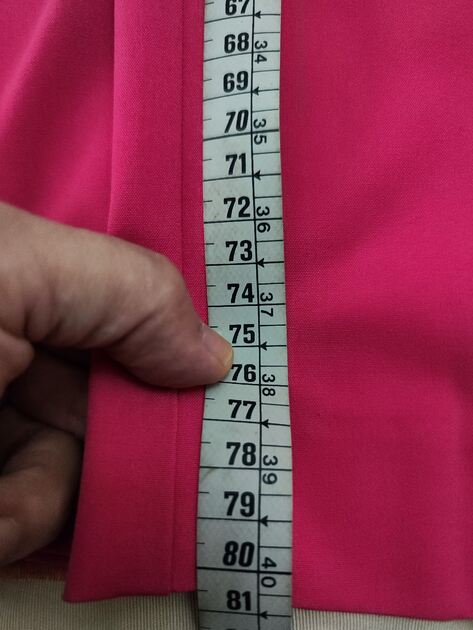 Calças clássicas de Senhora tamanho 42 Cor Fushia . Calças mulher e Macacão