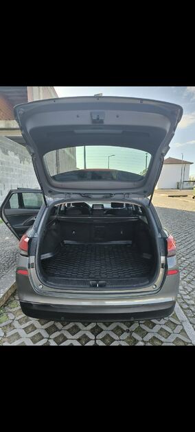 Hyundai i30 SW 1.6. Carros