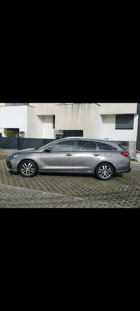 Hyundai i30 SW 1.6. Carros