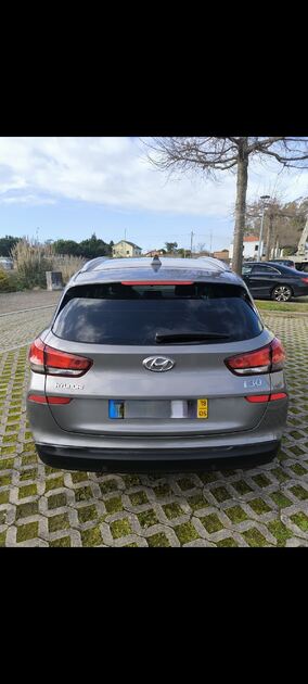 Hyundai i30 SW 1.6. Carros