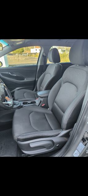 Hyundai i30 SW 1.6. Carros