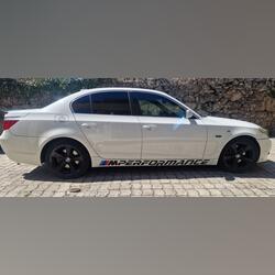 Vendo BMW 520D . Carros. Braga. 2008   323.000 km Automático Diesel 5 portas Branco