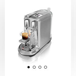 Máquina de café nespresso . Máquinas de Café