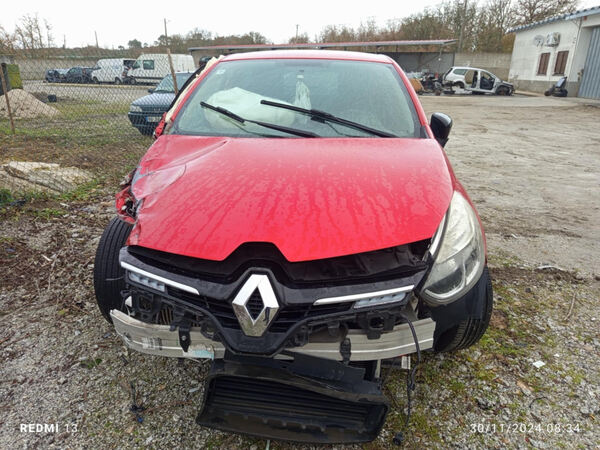 Para peças Renault Clio IV 0.9 TCE Ano 2016. Motor e componentes