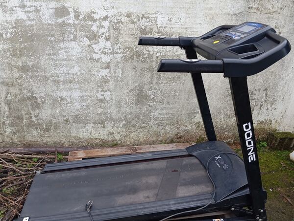 Passadeira Rolante com avaria motor electrónica  boa . Passadeiras