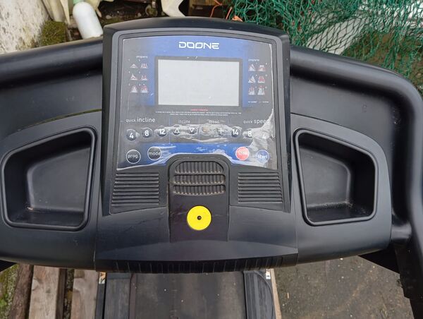 Passadeira Rolante com avaria motor electrónica  boa . Passadeiras