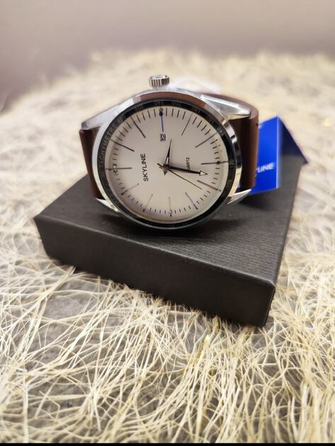 Relógio de pulso masculino castanho em pele da Skyline . Relógios de Pulso