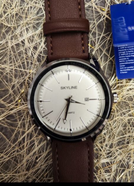 Relógio de pulso masculino castanho em pele da Skyline . Relógios de Pulso