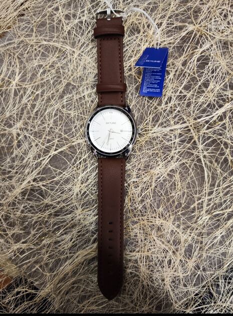 Relógio de pulso masculino castanho em pele da Skyline . Relógios de Pulso