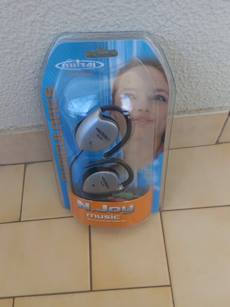 Auriculares Mitsai - Novos na Embalagem. Auscultadores