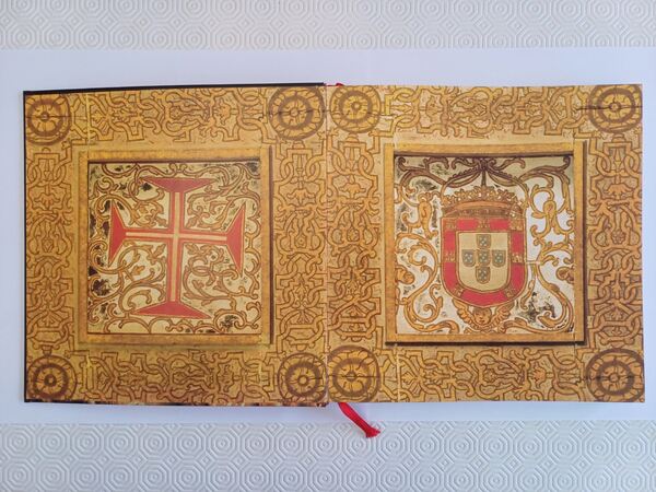 Livro A Herança Filipina em Portugal . Selos