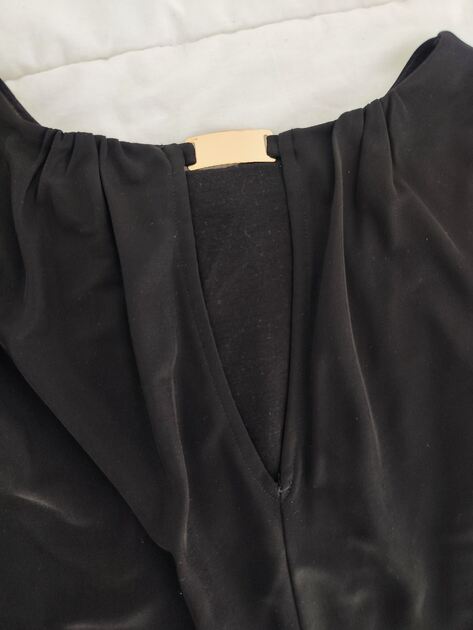 Blusa Manga Comprida Preto. Camisas e Blusas