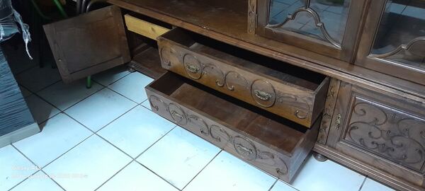 Móvel de sala nº 3. Aparadores