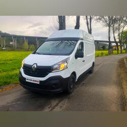 Renault Traffic . Carros. Braga. 2019   190.000 km Manual Diesel 125 cv 4 portas Branco ABS Ar condicionado Farol de Xénon Vidros eléctricos Sistema de navegação