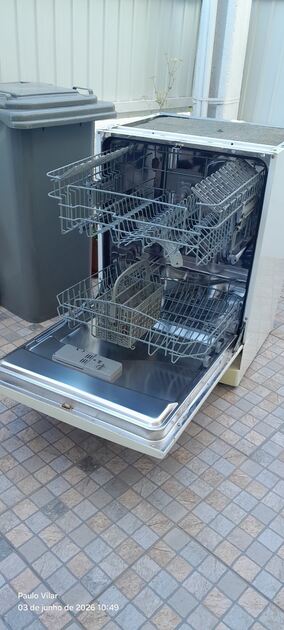 Máquina de lavar louça (12 conjuntos). Máquinas de Lavar Loiça