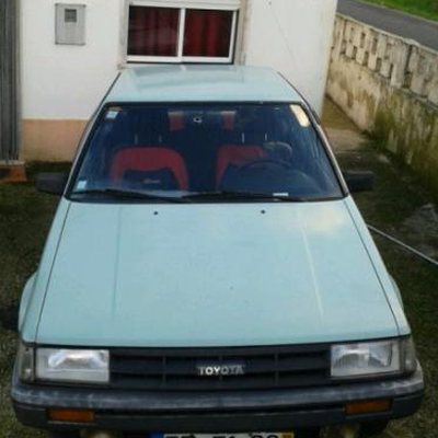 Vendo Toyota Corolla DX 1300