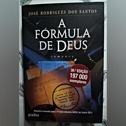 2 Livros de José Rodrigues Dos Santos = 10 euros c. Livros