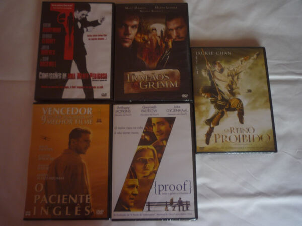 lote de 50 DVD com filmes. Filmes e DVDs