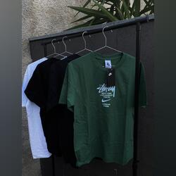 t-shirt Stussy . T-shirts para Homem. Funchal. Sem marca M / 38 / 10   Verde Novo / Como novo