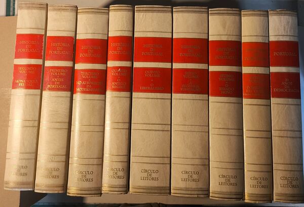História de Portugal(9 vols). Livros