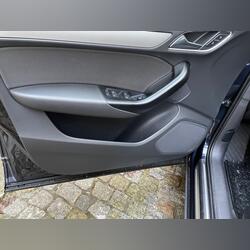 Interior Audi Q3 . Peças interiores. Vila Nova de Famalicão.     