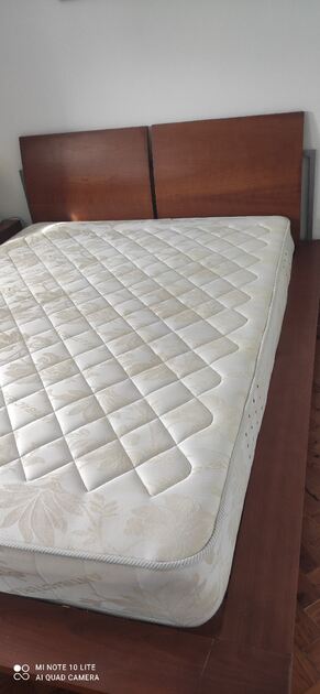 Cama de casal em madeira 🌸. Camas