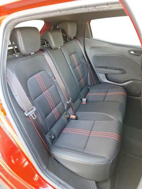 Renault Clio 15DCi RSLine 115Cv. Carros