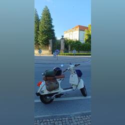 LML 1254t manual. Motos. Matosinhos. 2013   18.000 km Scooters Gasolina com chumbo Branco 125 cc