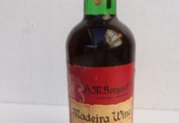 Vinho da Madeira Malmsev Doce 0,75 cl e 18%. Alimentos e bebidas