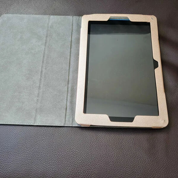 Lenovo Tab 10.1" (TB-X103F) 16GB Blue WiFi Only Ta. Tablets e ipads