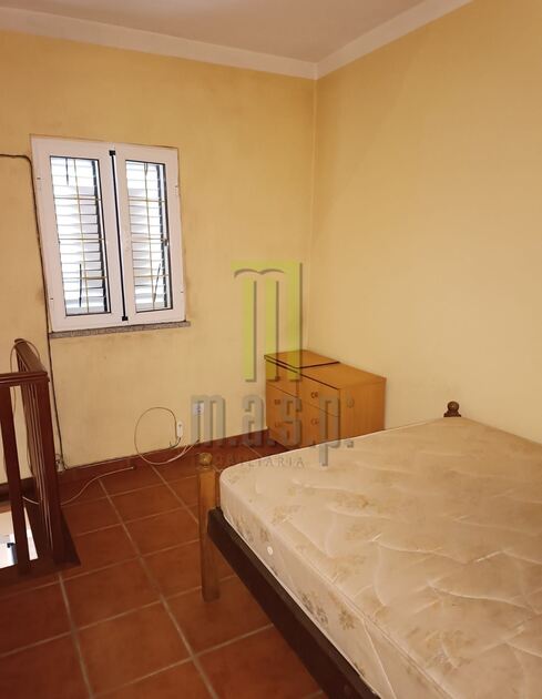 Casa da aldeia T1 pronta a habitar . Casa e apartamentos para vender