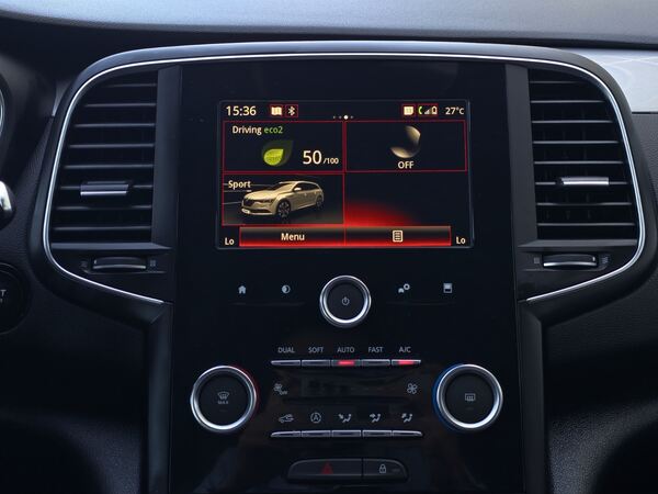 Renault Talisma. Carros